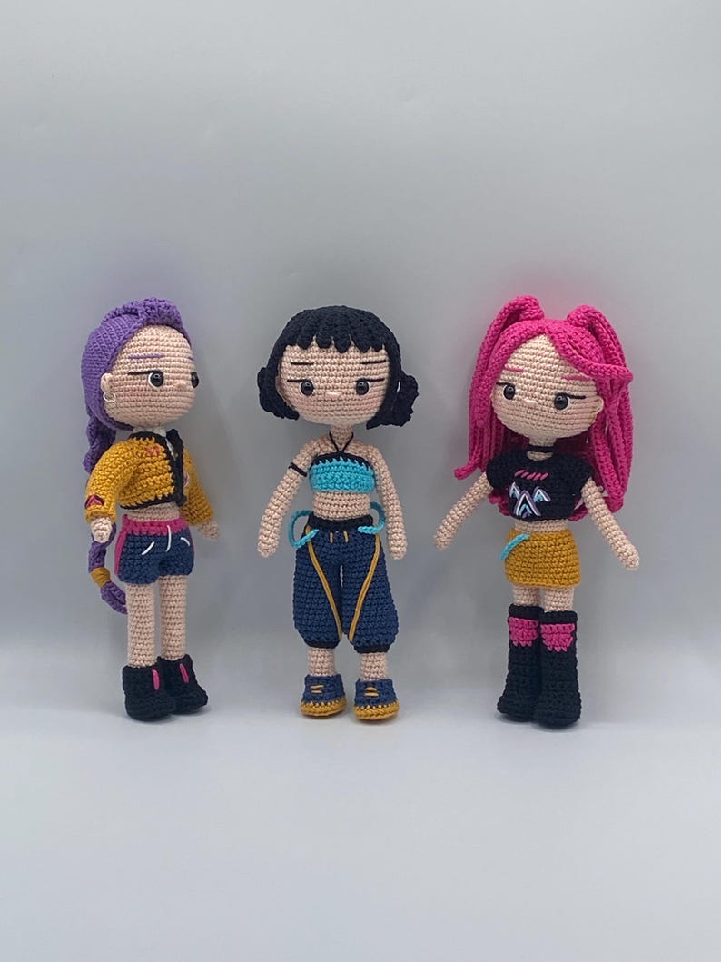 Crochet pattern bundle K-pop, Amigurumi K-Pop, 3-in-1 pattern pack, crochet pattern, K-pop girls, English, French and Spanish, PDF image 7