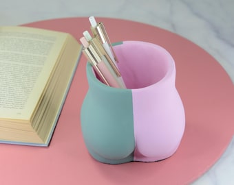 Concrete Butt Makeup Brush Holder, Sage Green & Pink Vanity Organizer, Scandinavian Decor, Minimalist Brush Holder, Handmade Gift