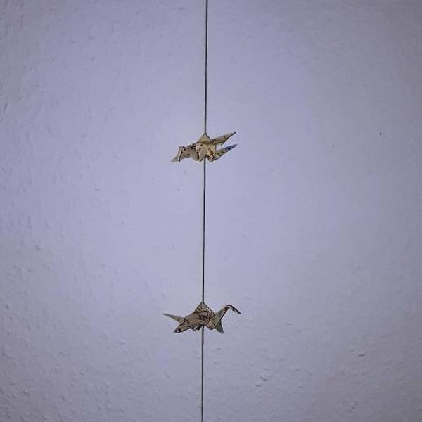 Crane garland with 8 cranes from maps