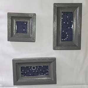 3 mini pictures picture frame grey