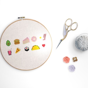10 mini motivos de punto de cruz de comida y bebida para tarjetas, muestras, etc.