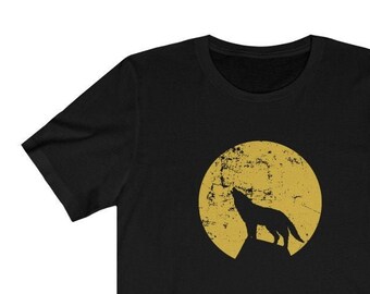 Wolf Shirt| Wolf Moon Shirt| Moon Shirt| Horror Shirt| Full Moon Shirt| Wild Tee