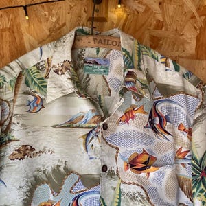 Vintage Hawaiian Shirt by Reyn Spooner Hawaiian Traditionals Handcrafted in Hawaii Size L Rayon vgc