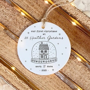 Adorno de Navidad para el nuevo hogar / Adorno de cerámica para el árbol de Navidad / Adorno personalizado para el árbol de Navidad /