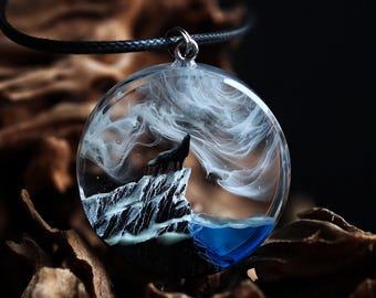 Wolf pendant Wolf Accessory Resin necklace Personalized pendant Wood resin pendant Glow in the dark Mountain pendant Gift for boyfriend