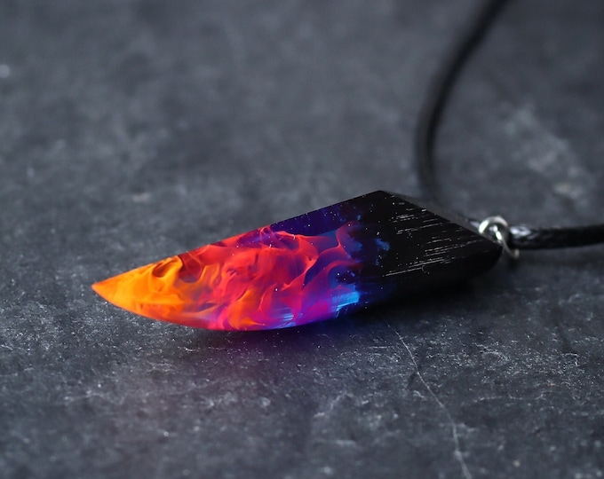 Wood resin pendant Aurora borealis Glow in the dark
