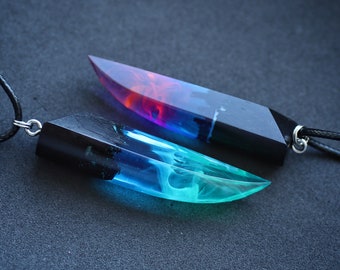 Wood resin pendant Aurora borealis Glow in the dark