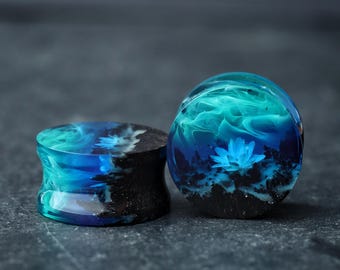 Floral Ear Gauges – Wood Resin Plug Earrings