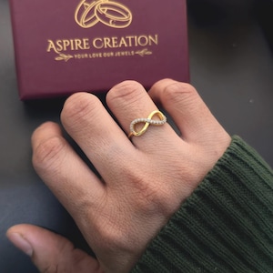 Anillo Nudo Infinito / Anillo de Compromiso con Circonita / Anillo de Promesa / Anillo Minimalista de Oro / Regalo para Esposa / Mejor Amiga