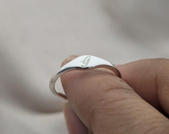 Gepersonaliseerde initiaalring | Aangepaste letterring | Naamring | Smalle ring | 925 sterlingzilver gestempeld | Cadeau voor haar
