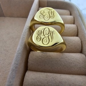Anel de monograma Anel de sinete de ouro 14K, anel inicial masculino e feminino, anel de nome, joias de monograma, anel feminino, joias para o dia das mães, presente para a mãe