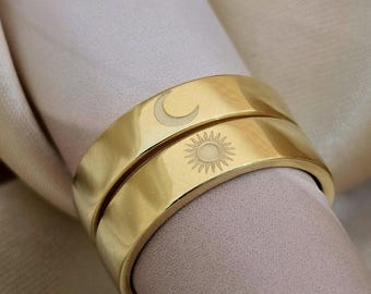 Zestaw pierścionków dla pary Sun Moon | Grawerowana obrączka ze srebra próby 925 | Prezent na rocznicę | Sprzedawane również pojedynczo | Bezpłatny grawerunek wewnątrz