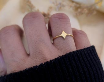 Four Pointed Star Ring | Minimalist Celestial Star Stacking Ring | Statement Jewelry | Tiny Gold Star Rings | Gift for her