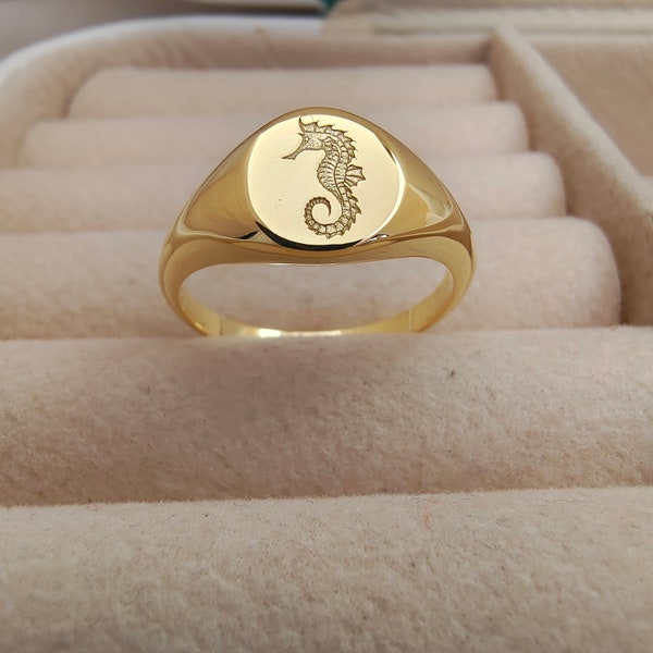 Sea Horse Ring, Signet Ring, Ocean Ring, Summer jewelry, Seahorse Silver Ring, Pirate Ring, Water Animal Ring, Holiday Christmas Gifts