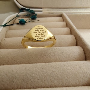 Anillo con cita, plata de ley, mensaje personalizado, anillo con cita personalizada, Killing Eve, cita de Killing Eve, anillo con citas, joyería inspiradora