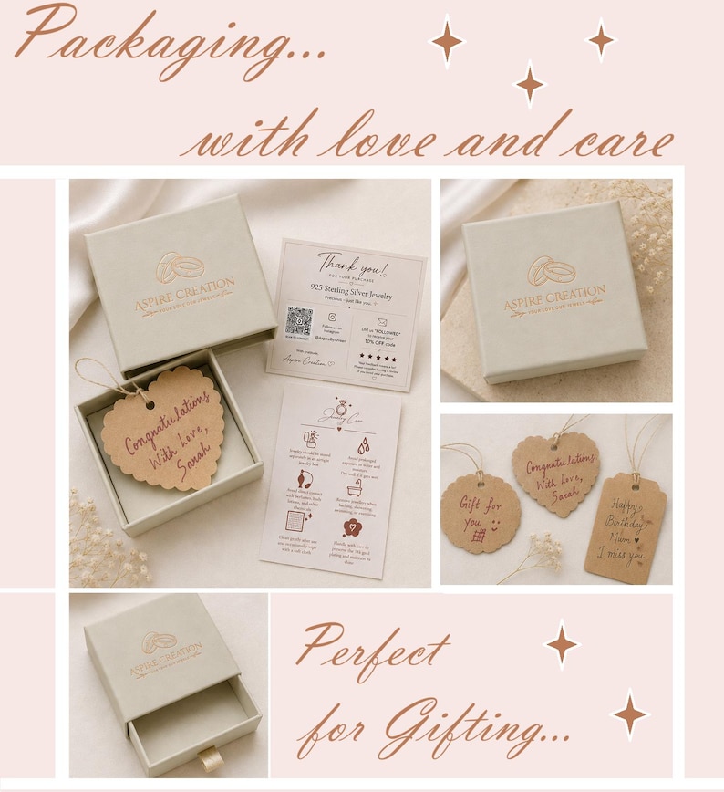 Op de afbeelding: Een lichtbeige sieradendoosje met een schuiflade, voorzien van het Aspire Creation logo. Bevat een bedankkaartje, een onderhoudskaart voor sieraden en drie bruine papieren cadeaulabels met handgeschreven teksten zoals Congratulations.