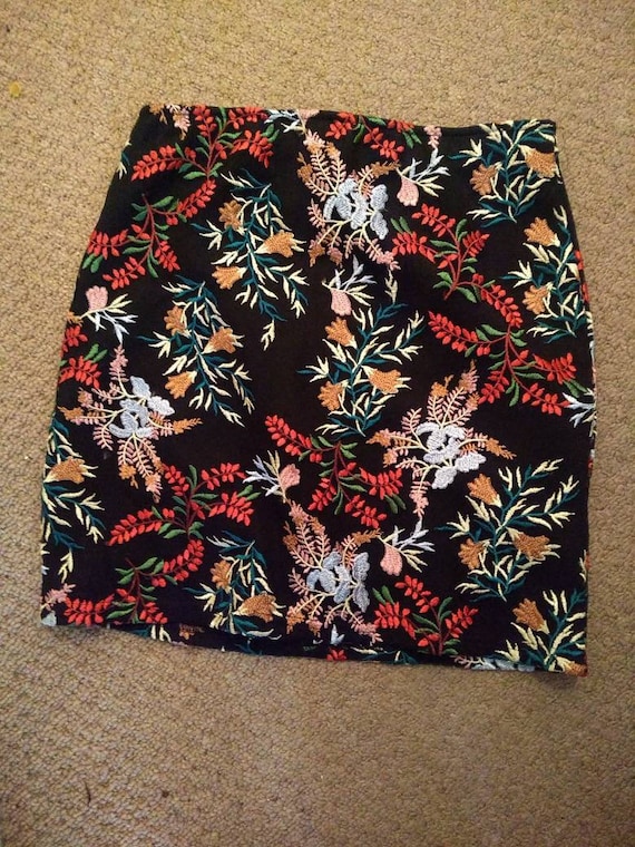 Cute floral hippie skirt - image 1