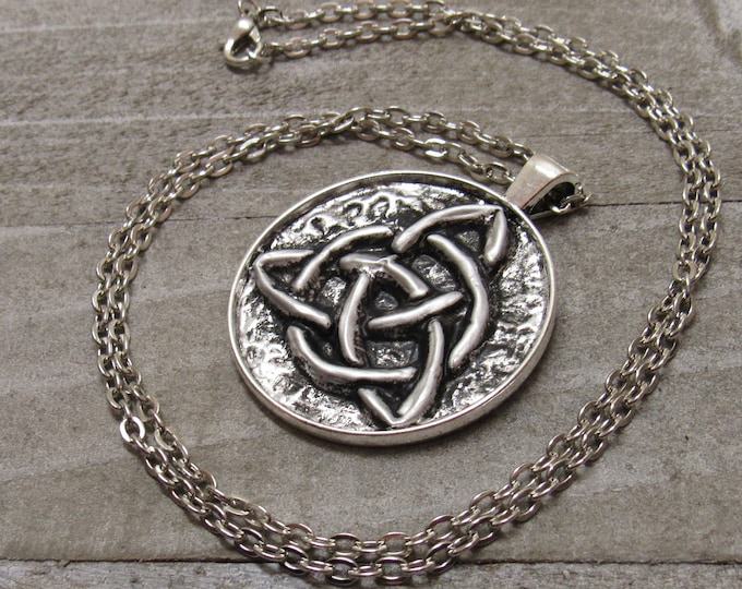 Hand embossed Celtic knot trinity knot pendant aluminum metal jewelry statement necklace embossing unique gift Triquetra Ireland meaningful