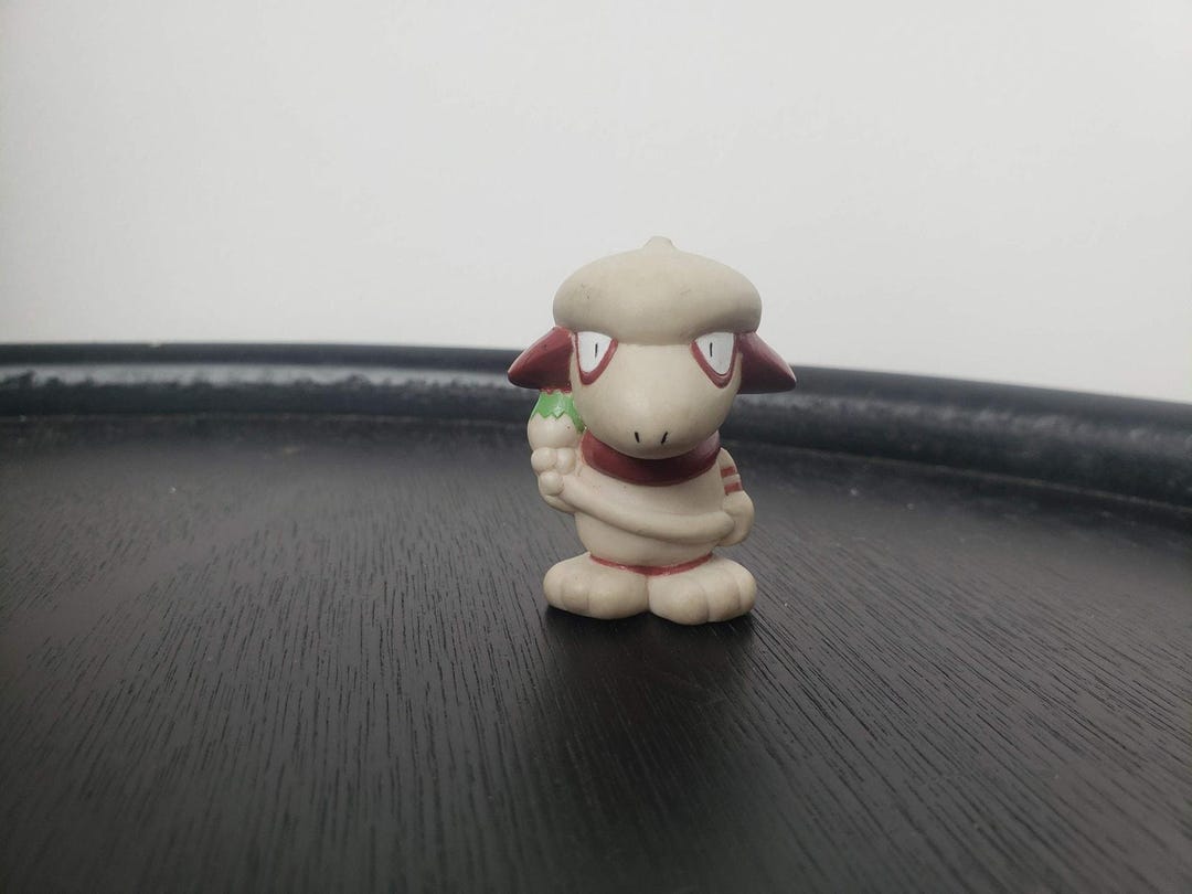 Smeargle Finger Puppet Figure Authentic Bandai Pokemon - Etsy