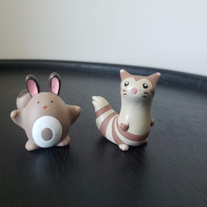 Sentret and Furret Finger Puppet figures Bandai Pokemon image 1