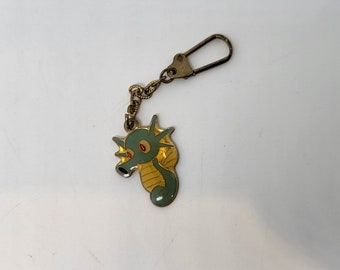 Horsea Vintage Pokemon Center Esmalte llavero encanto Figura Gacha Nintendo