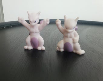 2 Mewtwo Finger Puppet Figures Authentic Bandai Pokemon