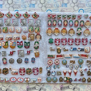 Dynamo Kyiv Football Pins Collection #2 – Over 150 Rare Badges with Duplicates | Colorful Pins Celebrating the Club and European Cups