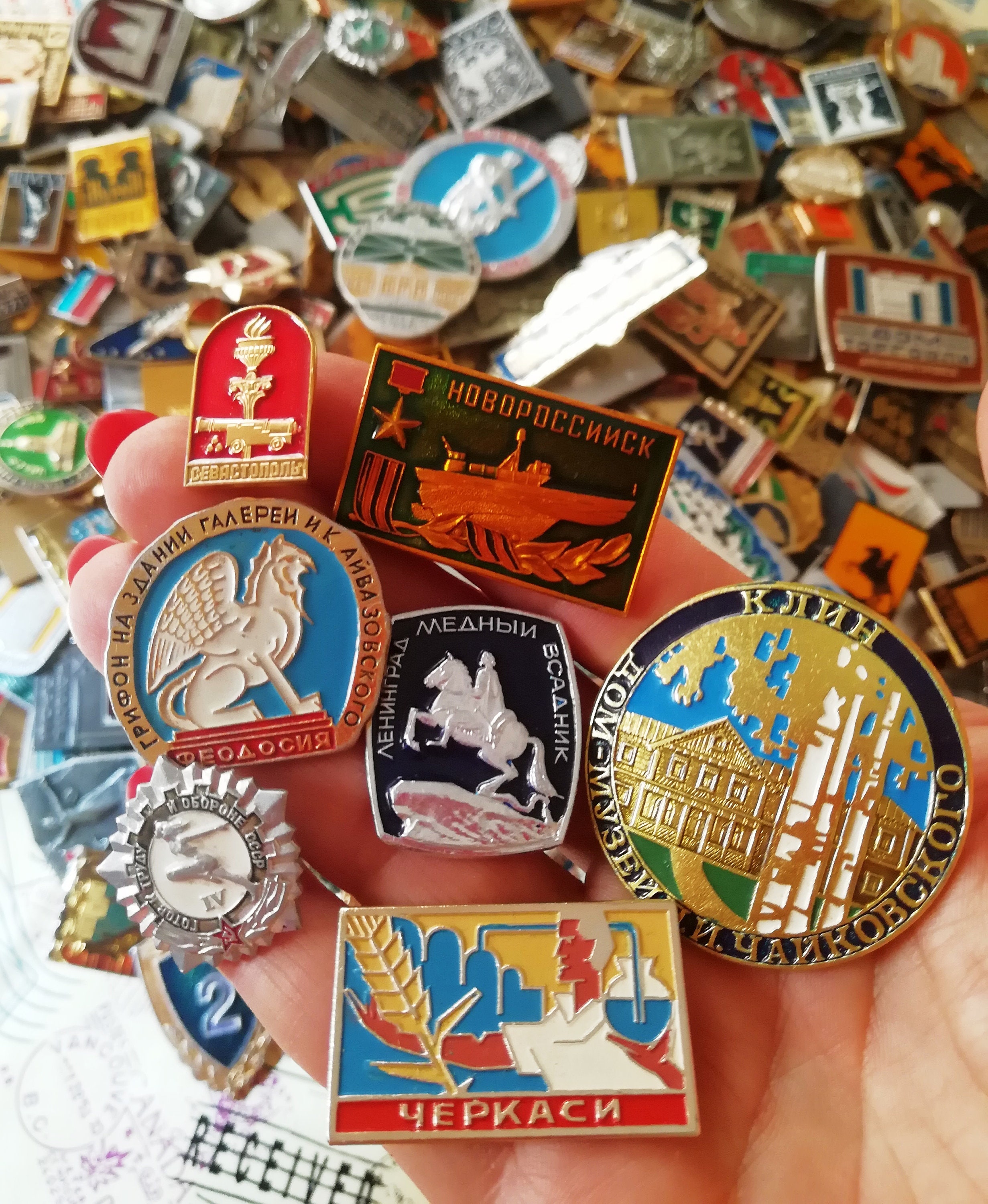 Vintage pins with cars, set of 6 Soviet badges with automobi - Inspire  Uplift