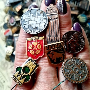 Baltic pins, Set of Vintage Baltic badges, 10-20pcs beautiful badges, Latvian, Lithuanian, Estonian pin badges, metal pins 60-80s.