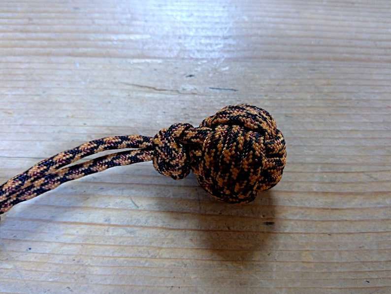 Small Monkey Knot /& Lanyard Knot Keyfob