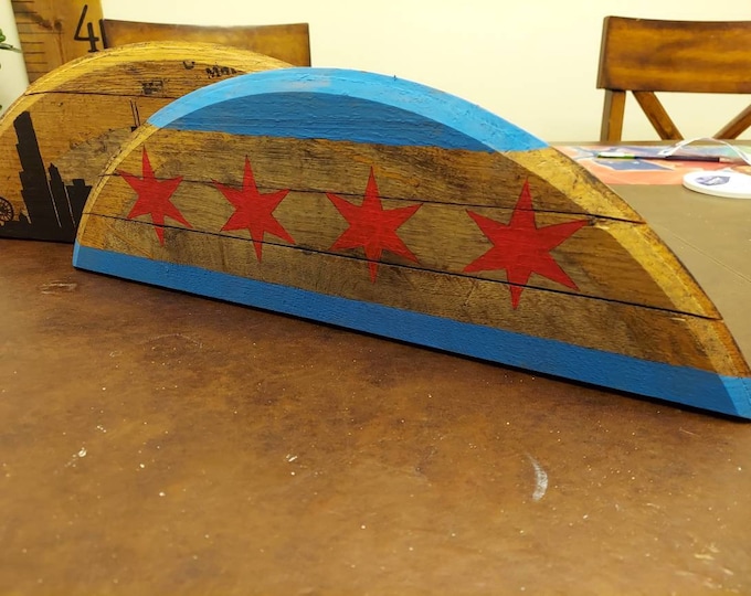Small Chicago flag barrel slat, bourbon gift, kentucky bourbon  art, House Warming Gift, Chicago gift
