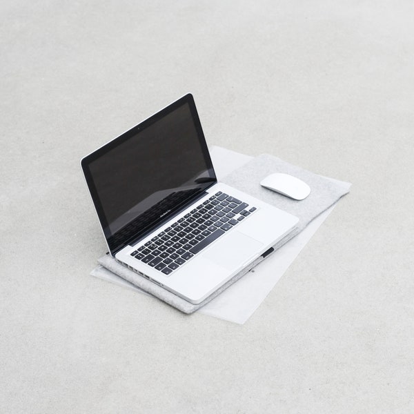 MacBook SLEEVE 13 inch, LAPTOP MacBook cover - modern clean designer aesthetic minimalistic simple sleek - MacBook sleeve, travel case