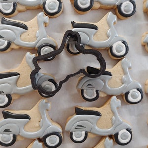Electric scooter cookie cutter | vespa | bike | motorcycle |