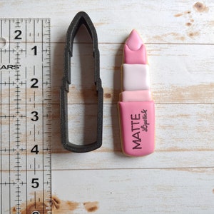 Lipstick cookie cutter | custom sugar cookies