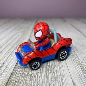 Hot Wheels Racer Verse Marvel Spiderman 2.25” Diecast Car (See Description) bild 8