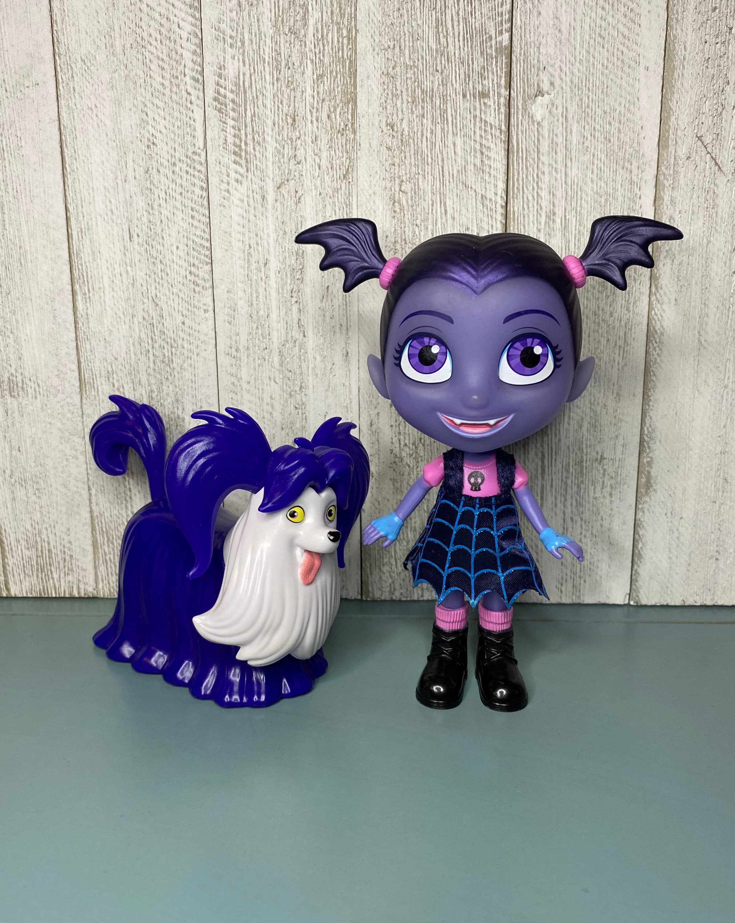Disney 6” Vampirina Doll and 4” Wolfie Figure (disney Jr)