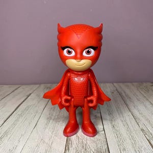 PJ Masks Owlette 5.5” Deluxe Poseable Talking Figure (Just Play) Tested and Working Condition!