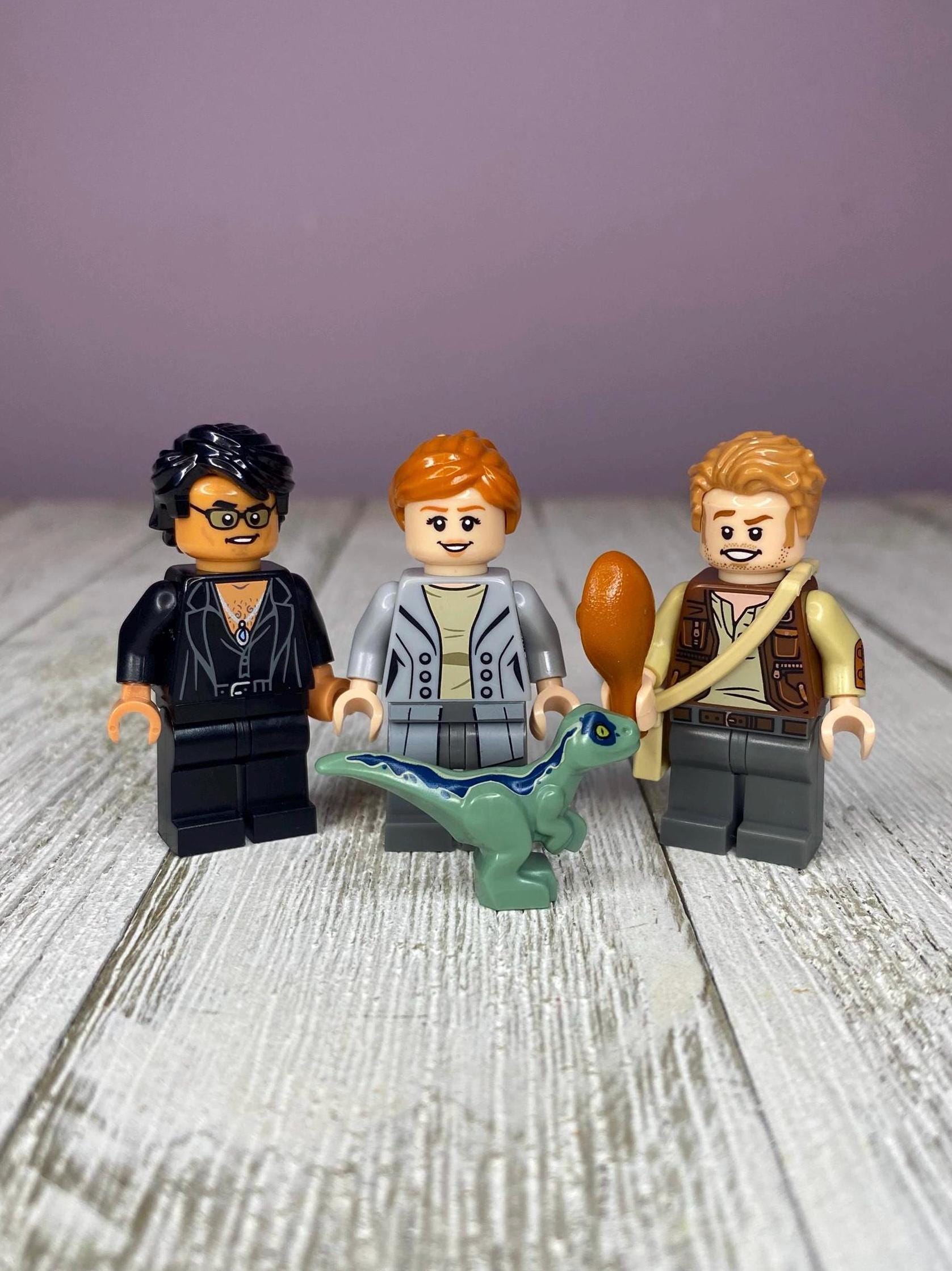 Lego Minifigures Lego Bricktober Jurassic World Lego 5005255