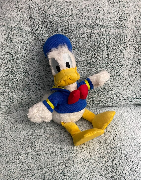 18 Disney World Donald Duck Plush W 