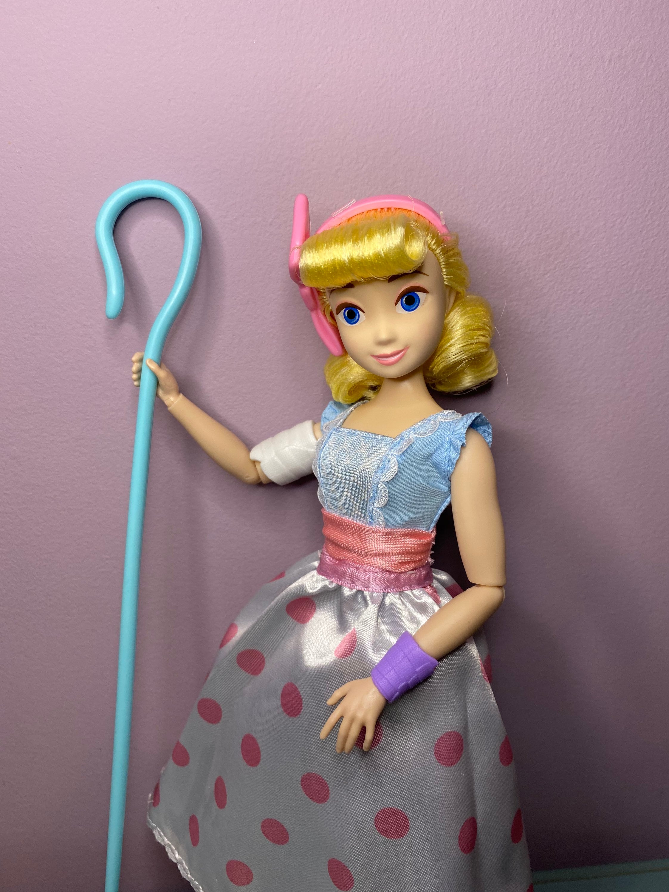Toy Story 11.5” Bo Peep Jointed Fashion Doll w/Transforming Toy Story 11.5” Bo Peep Jointed Fashion Doll w/Transforming