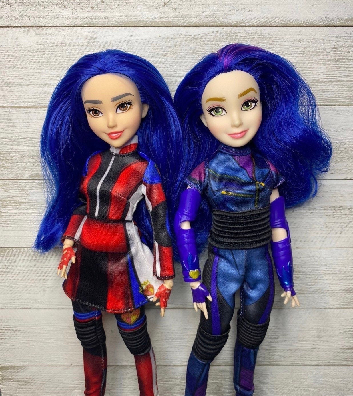 Disney Descendants Mal Doll, Inspired by Disney's Descendants 3, Includes  Accessories 