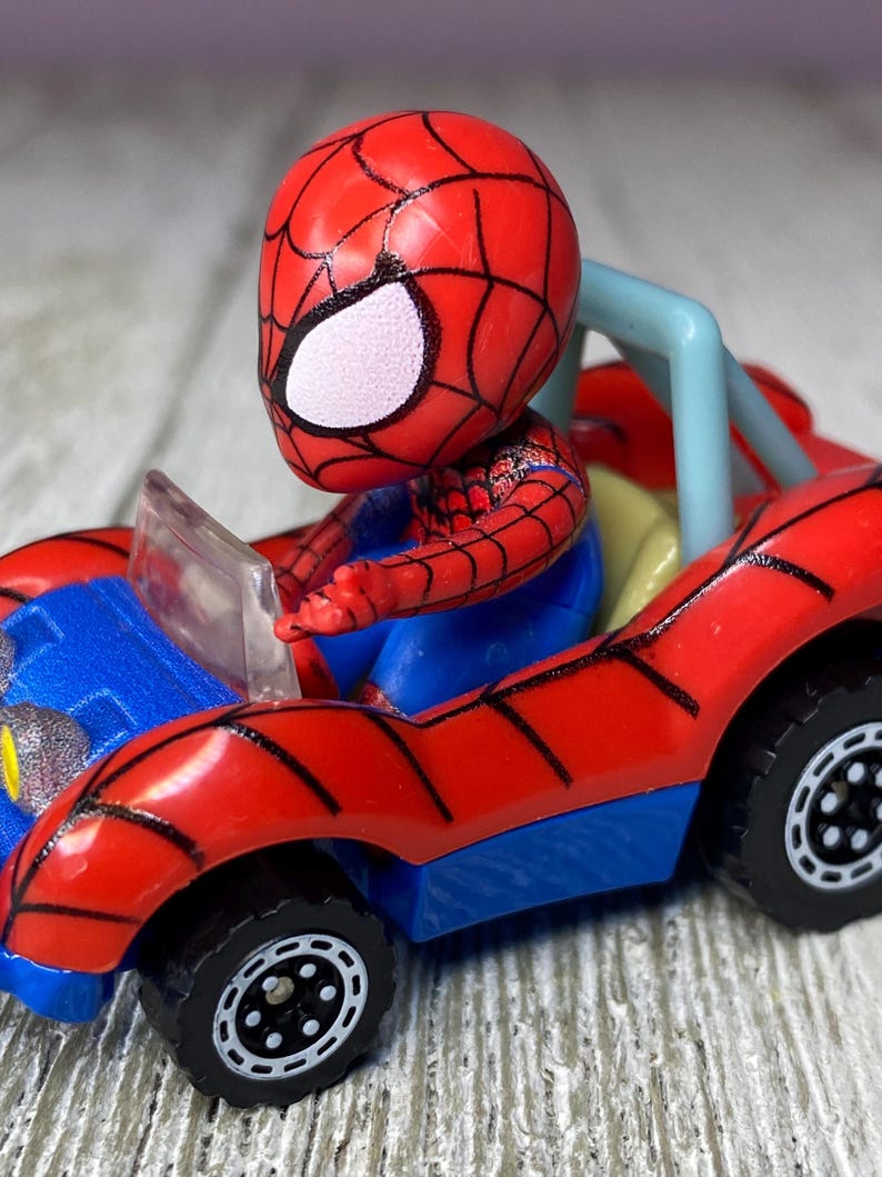 Hot Wheels Racer Verse Marvel Spiderman 2.25” Diecast Car (See Description) bild 5