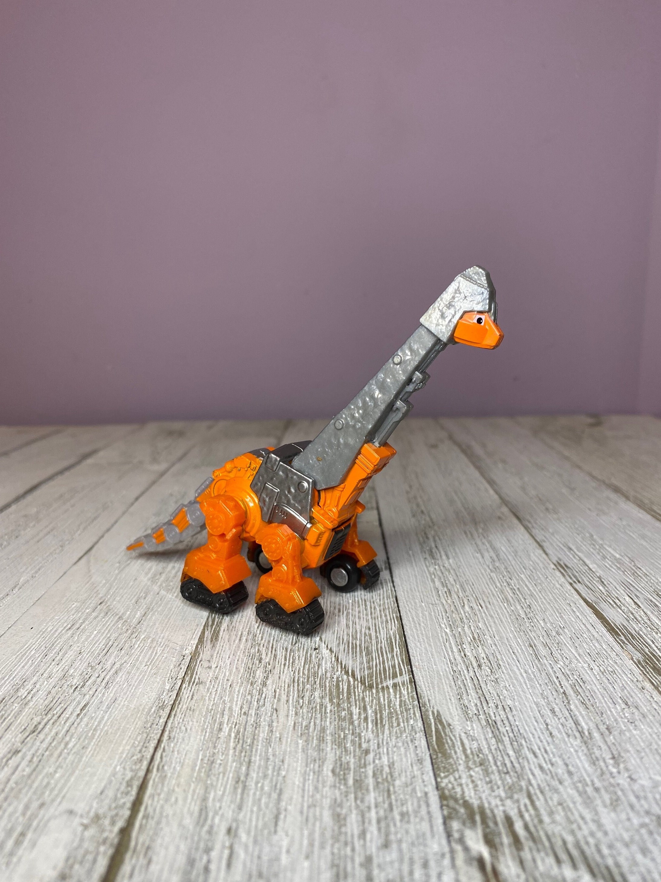 Dinotrux skya toy sale
