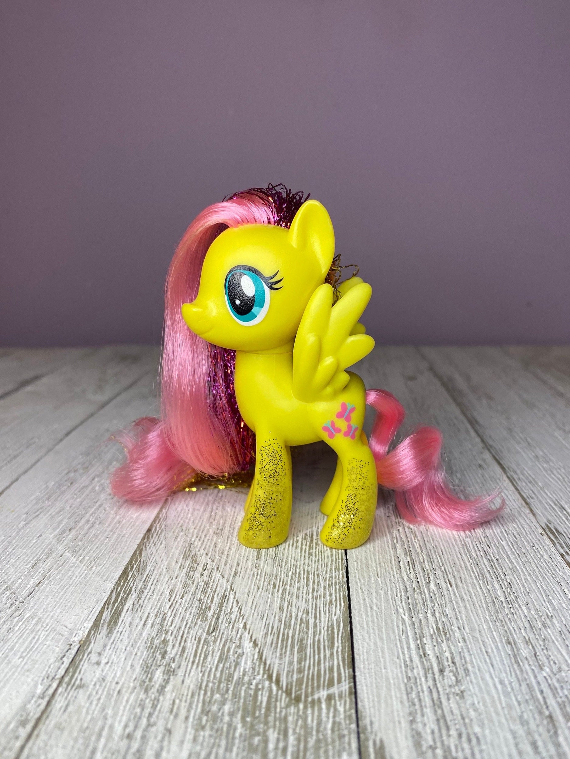 MLP G4 Reboot Fluttershy 3.25” Brushable Pony W/tinsel Hair