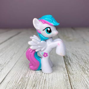 MLP G4 Blind Bag Blossomforth 2” Mini Figure (Hasbro, My Little Pony Friendship is Magic) See Description