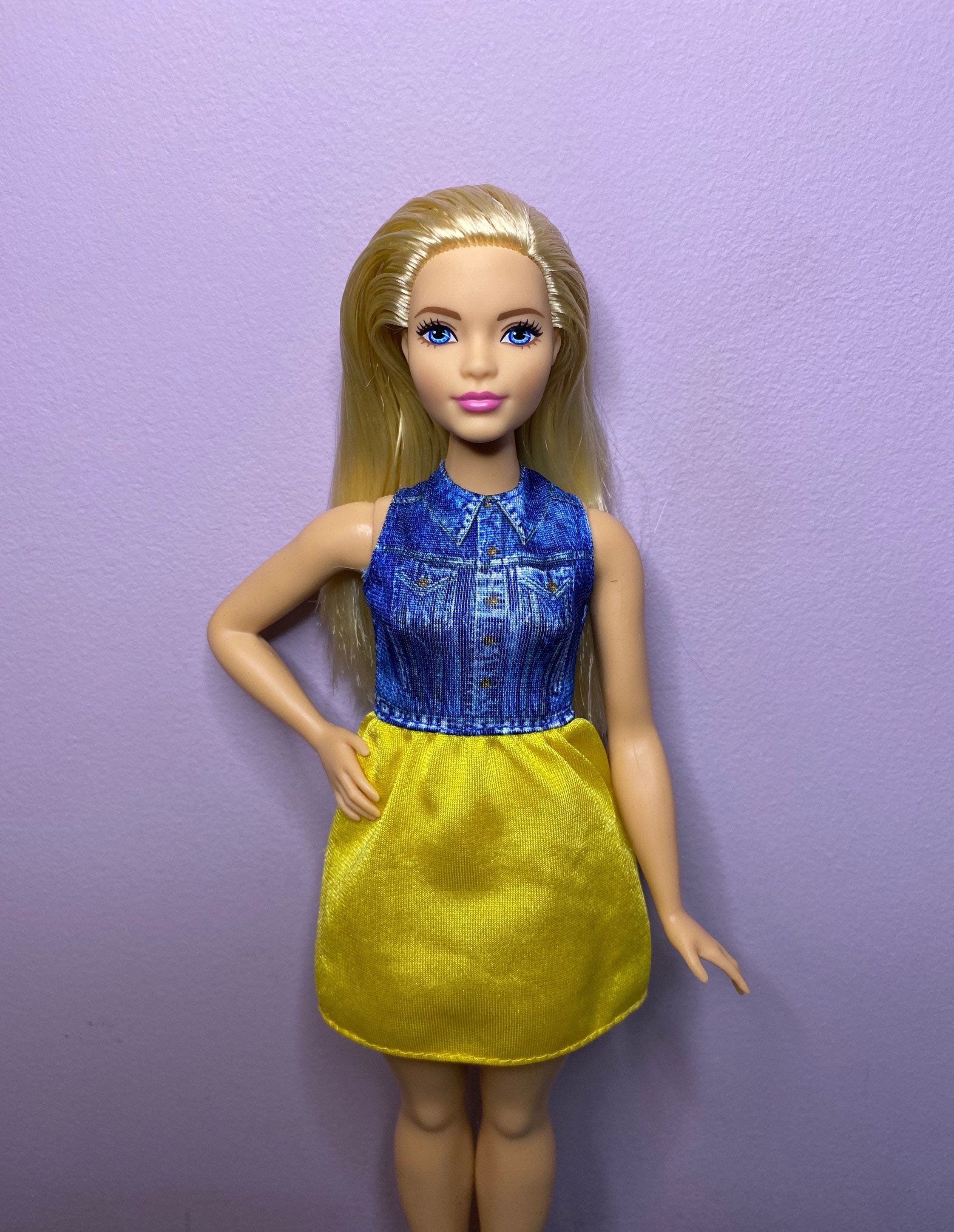 Barbie Fashionistas Doll 22 Chambray Chic - Curvy