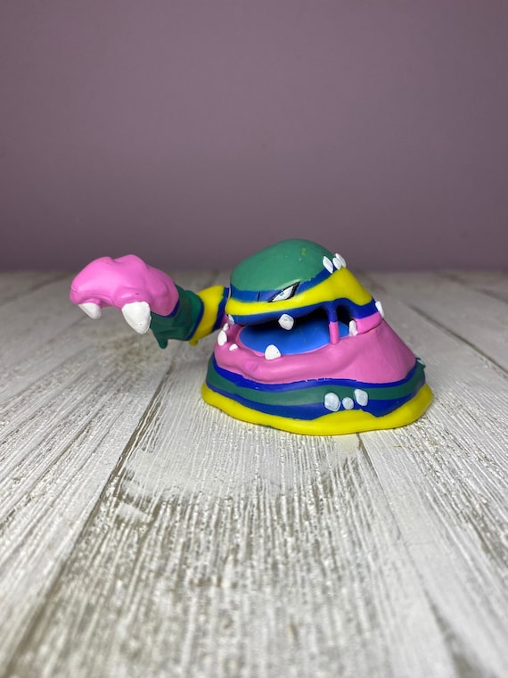 Pok mon Alolan Muk 3.75 Figure 2018 Wicked Cool Toys See