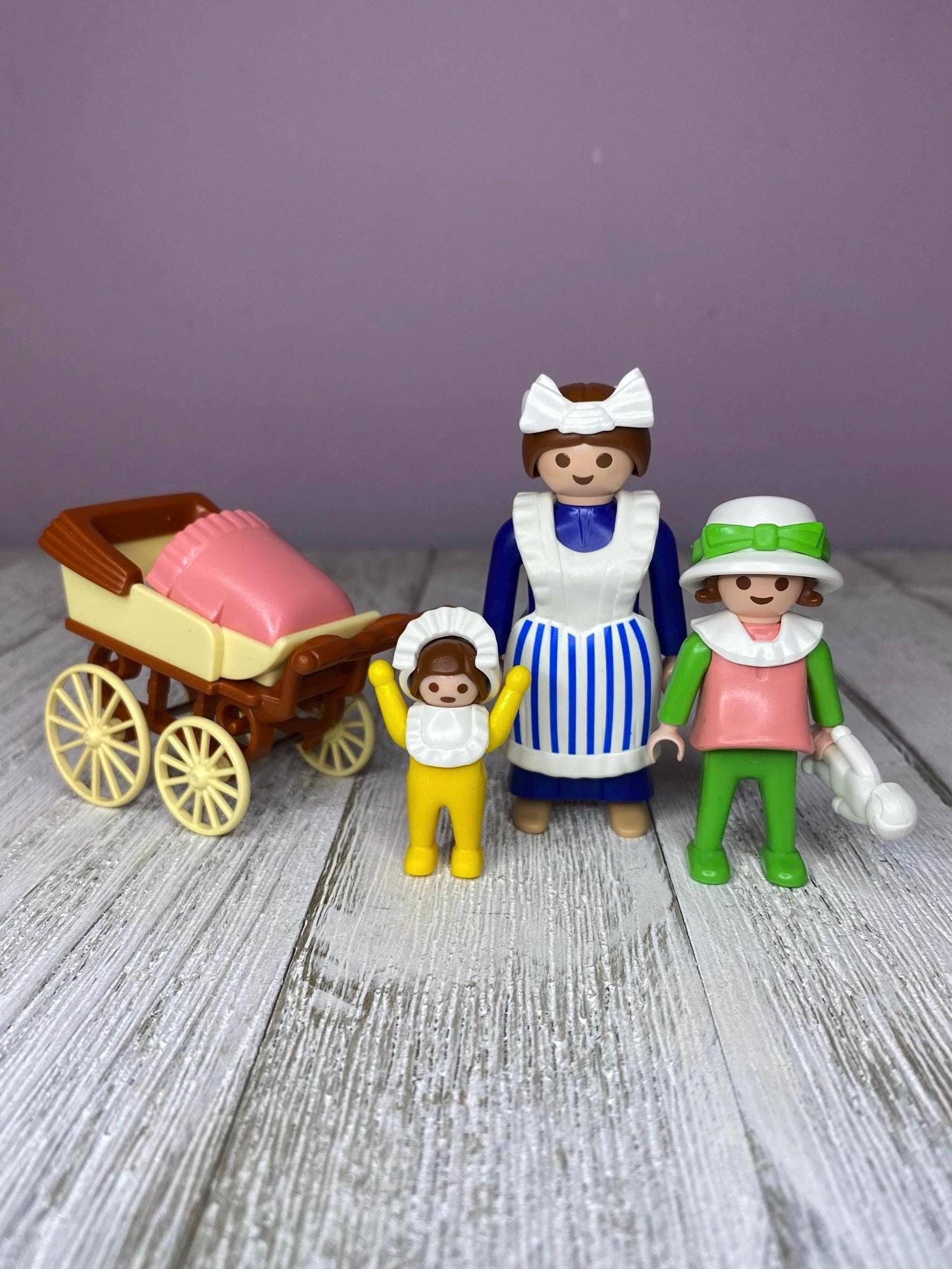 Playmobil 5502 Victorian Maid Nanny and Children With Baby