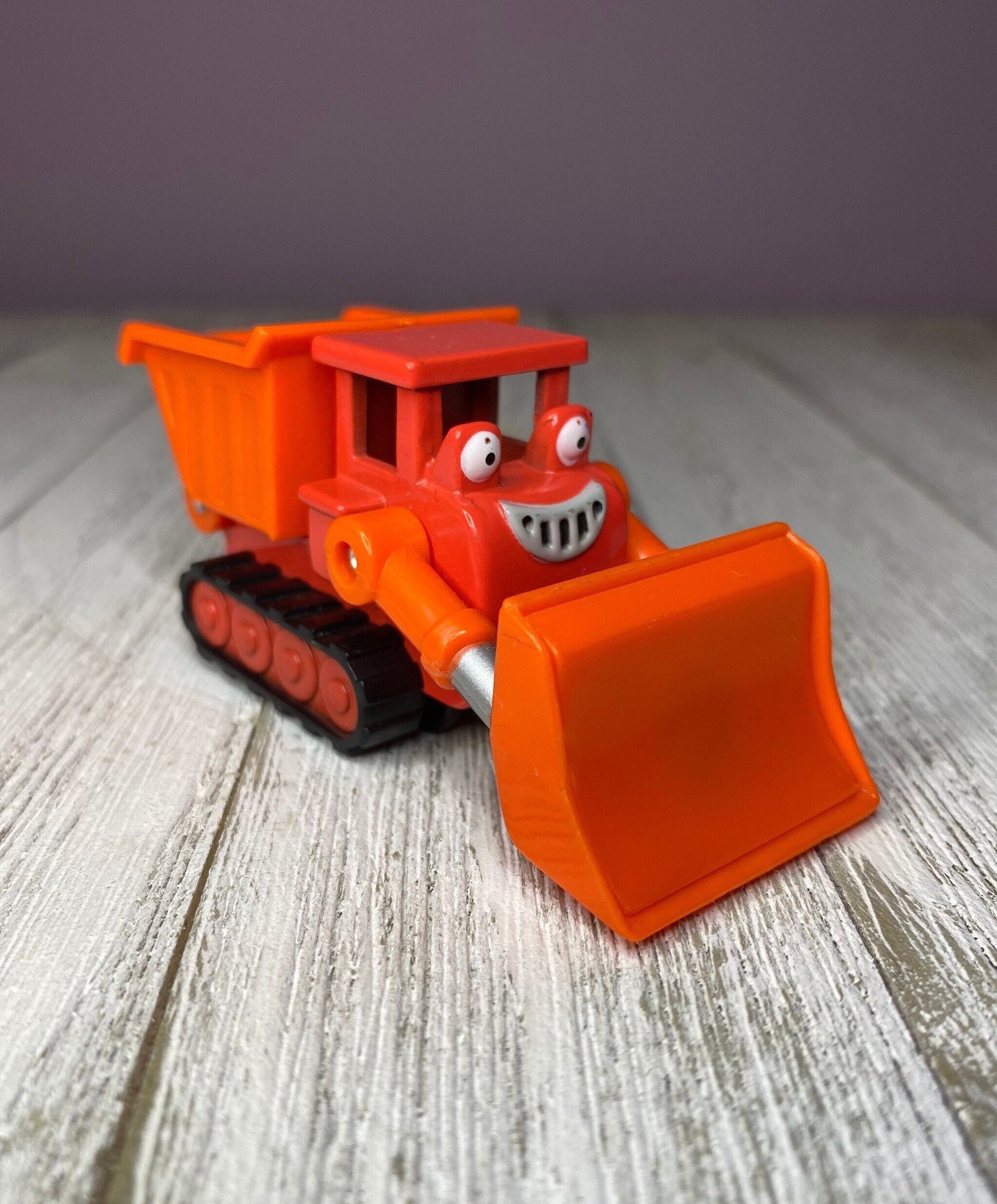 Bob the Builder 3 Muck the Bulldozer Diecast Vehicle 2004 Etsy