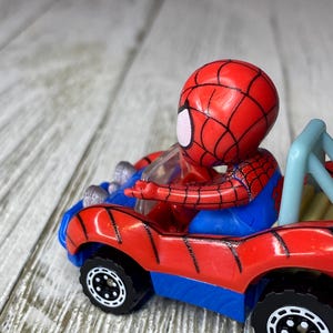 Hot Wheels Racer Verse Marvel Spiderman 2.25” Diecast Car (See Description) bild 6